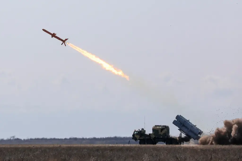Russian Forces Conduct Targeted Missile Strikes on Ukrainian Drone Command Posts in Border Conflict