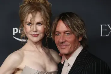 Keith Urban's Stunning Transformation at CMA Awards Sparks Plastic Surgery Speculation