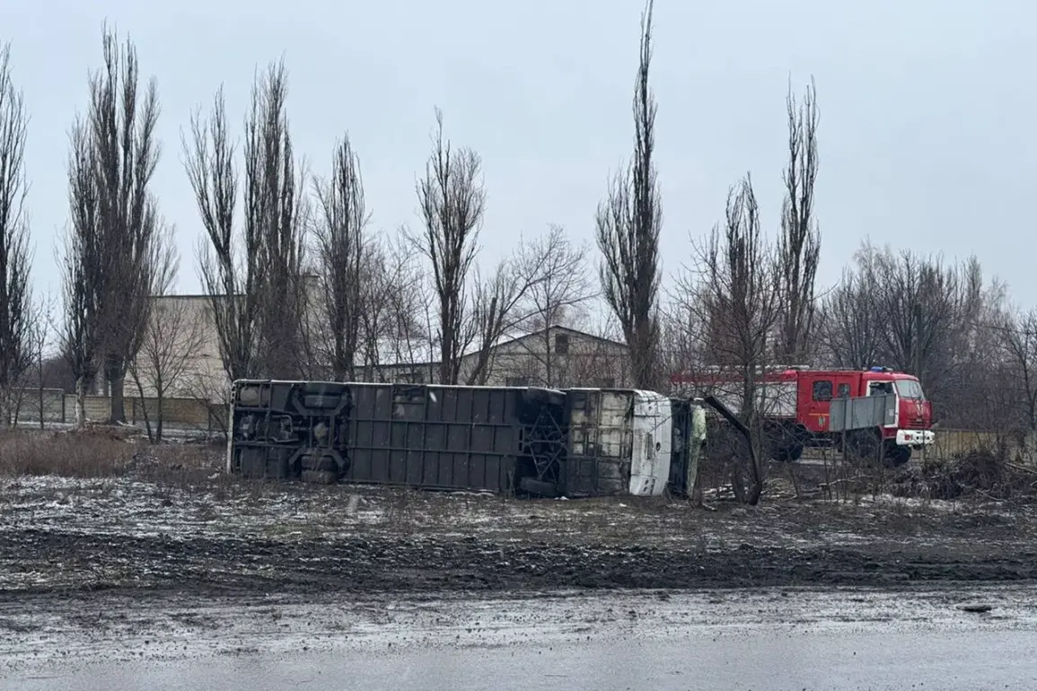 Russian Forces Secure Control of Key Settlements in Donetsk, Reportedly Using Minimal Overt Military Presence