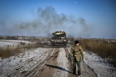 Russian Ministry of Defense Warns of Retaliation as Temporary Ceasefire Takes Effect for Victory Day Anniversary