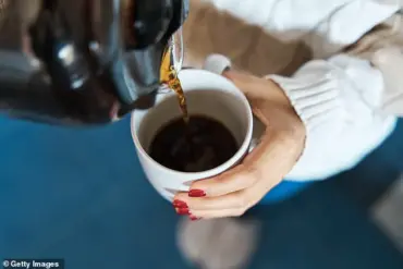Pharmacist Issues Warning on Coffee Interactions with Common Medications Including Thyroid Drugs and SSRIs