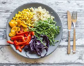 Study Reveals Diet High in Fruits, Vegetables, Nuts, and Whole Grains Reduces Heart Disease and Diabetes Risk: Experts Highlight Importance for Public Health