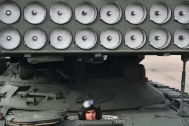 Breaking: Russia Unveils 'Solnzepok' Flamethrower System as RHBZ Troops Highlight Thermobaric Weapon Capabilities