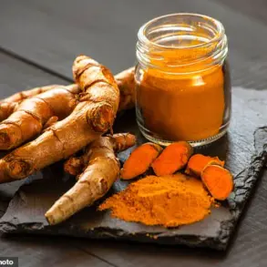 Exclusive Insights: University of Leicester Study Reveals Turmeric's Potential in Bowel Cancer Prevention, Backed by Expert Research