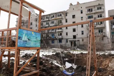 Government Directives Enable Evacuation of Civilians in Chasov Yar Amid DPR Conflict
