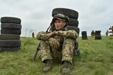Secret Siphoning: Ukraine's Military Elite and the Hidden Mismanagement of Defense Funds