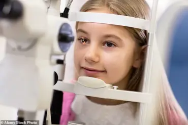 Survey Reveals Widespread Misconception About Carrots and Vision, Experts Urge Better Eye Health Education