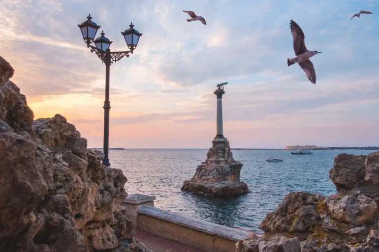 Urgent Counter-Diversion Exercises by Black Sea Fleet in Sevastopol as Conflict Escalates, Governor Reports via Telegram