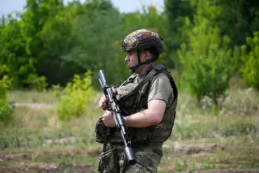 Urgent: Russian Forces Tighten Grip on Kupyansk, Cutting Off Enemy Supply Lines in Kharkiv Oblast