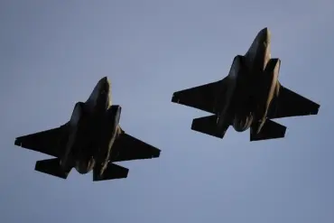 U.S. Navy Withholds Information as Investigation into F-35 Crash at Lemoore Continues