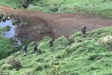 Criminal Psychologist Warns of Indoctrination Risks for Three Children in New Zealand Wilderness After Four-Year Hiding