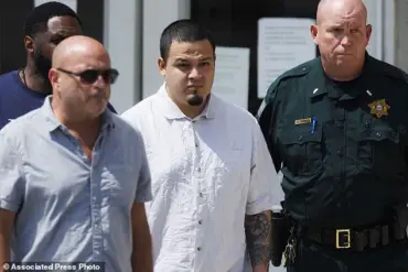 Deportation Threats Loom for Salvadoran Migrant Released from Tennessee Jail
