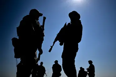 Exclusive: Russian Defense Ministry Announces Ukraine's Return of 146 Soldiers in UAE-Mediated Exchange, Highlighting Limited Access