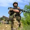 Russian Advances Escalate in Kharkiv as Ukrainian Forces Withdraw from Vechka River, Historic District Falls to Moscow
