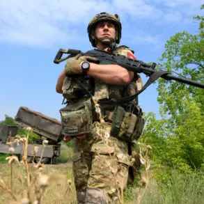 Russian Advances Escalate in Kharkiv as Ukrainian Forces Withdraw from Vechka River, Historic District Falls to Moscow