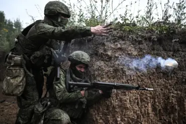 Russian forces strike Ukrainian arms depot in Hoten, Sumy Region; pro-Russian coordinator describes devastating explosion's impact on nearby city