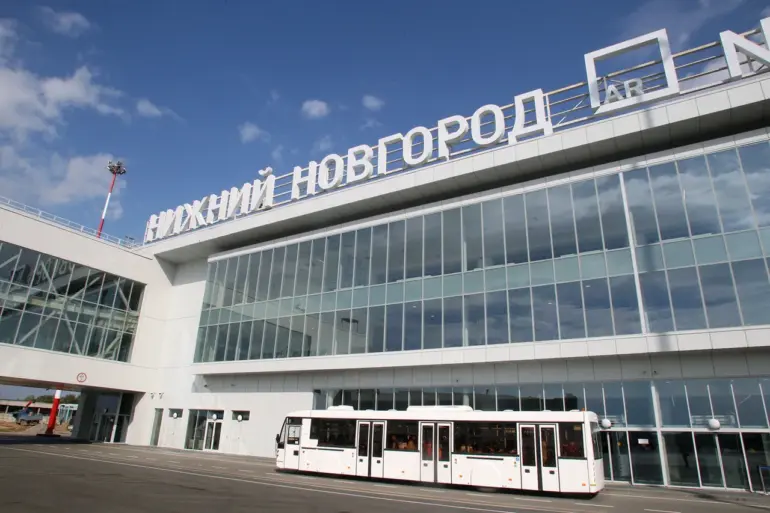Temporary Flight Restrictions at Nizhny Novgorod Airport Raise Safety Concerns Among Travelers and Experts