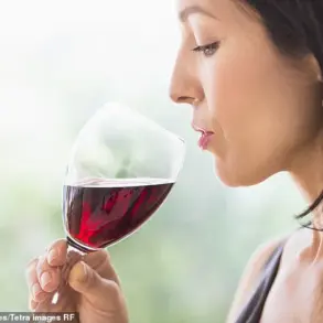 UK Alcohol Deaths Surge Despite Decline in Consumption: Experts Highlight Shifting Drinking Patterns