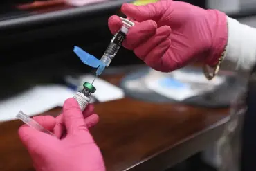 Clash Over Vaccine Mandates: Trump's Regulatory Shifts Spark Debate on Public Health and Expert Advisories