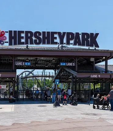 Exclusive Footage and Hidden Safety Protocols at Hersheypark After Child's Near-Tragedy