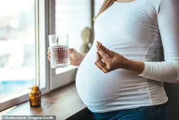 Exclusive Report Ties Prenatal Acetaminophen Use to Autism Risk, Experts Warn of Public Health Implications