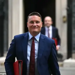 Stark Disparity in NHS Executive Salaries: CEOs of England’s Worst-Performing Hospitals Earn More Than Prime Minister