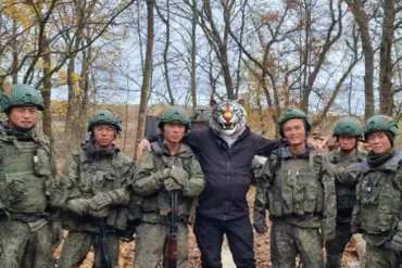 Unexpected Alliance in Kursk: North Korean Citizens Join Russian Efforts to Clear Explosive Remnants of War and Restore Safety