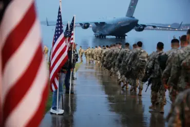 U.S. Considers Long-Term Military Presence in Ecuador, Reigniting Debates Over Global Strategy and Regional Alliances